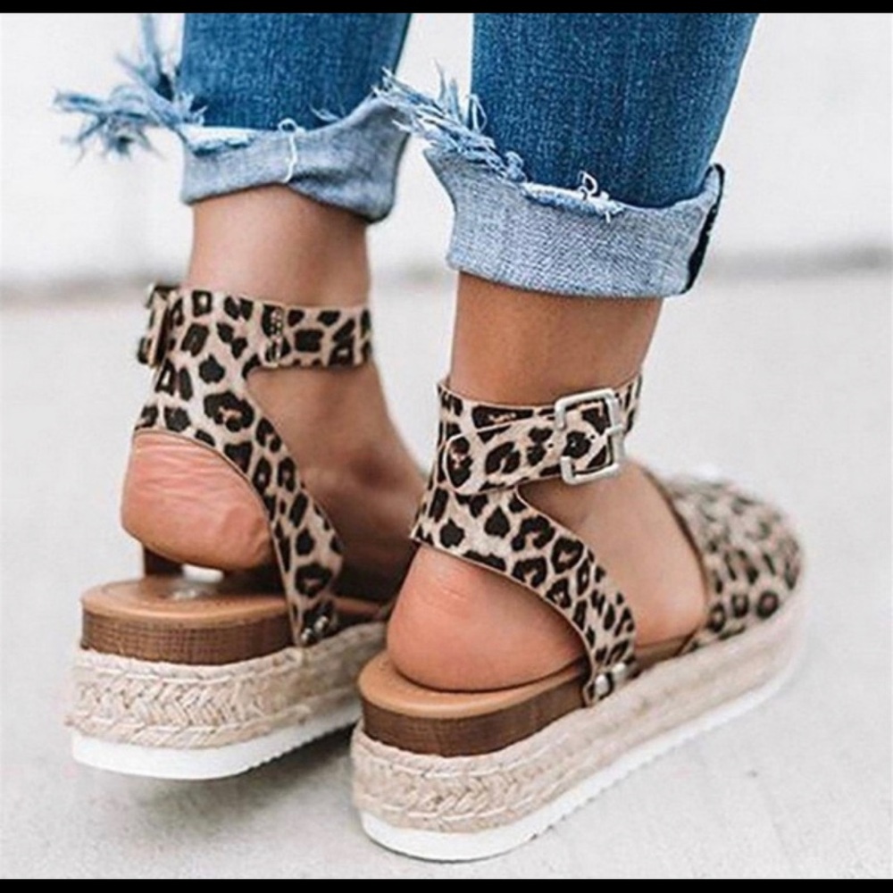 STRAP BUCKLE SANDALS - Picture 3 of 8